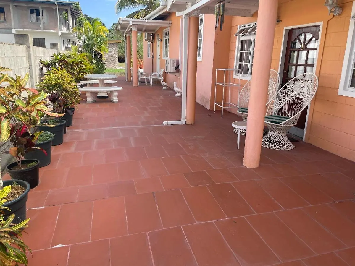 Shirvan Holiday Apartments One Bedroom Canaan